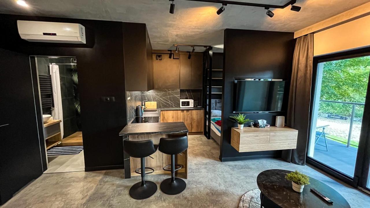 Apartament Lublin Old Town „Jungle Cat” Buitenkant foto