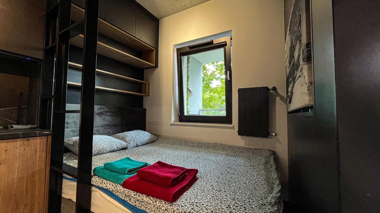 Apartament Lublin Old Town „Jungle Cat” Buitenkant foto