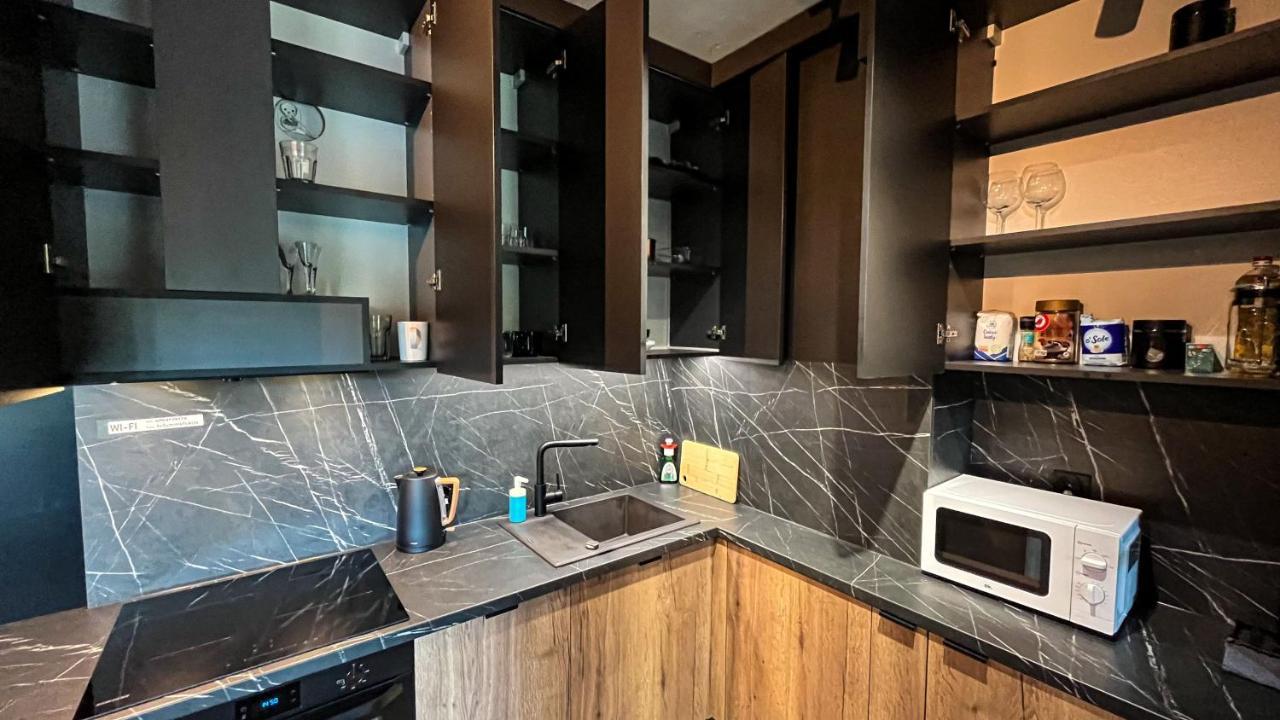 Apartament Lublin Old Town „Jungle Cat” Buitenkant foto